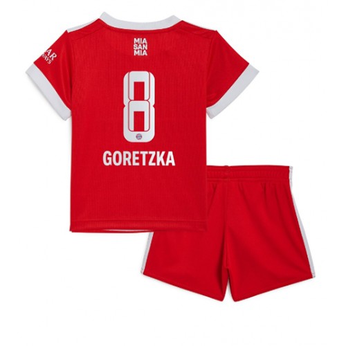 Dres Bayern Munich Leon Goretzka #8 Domaci za djecu 2022-23 Kratak Rukav (+ kratke hlače)